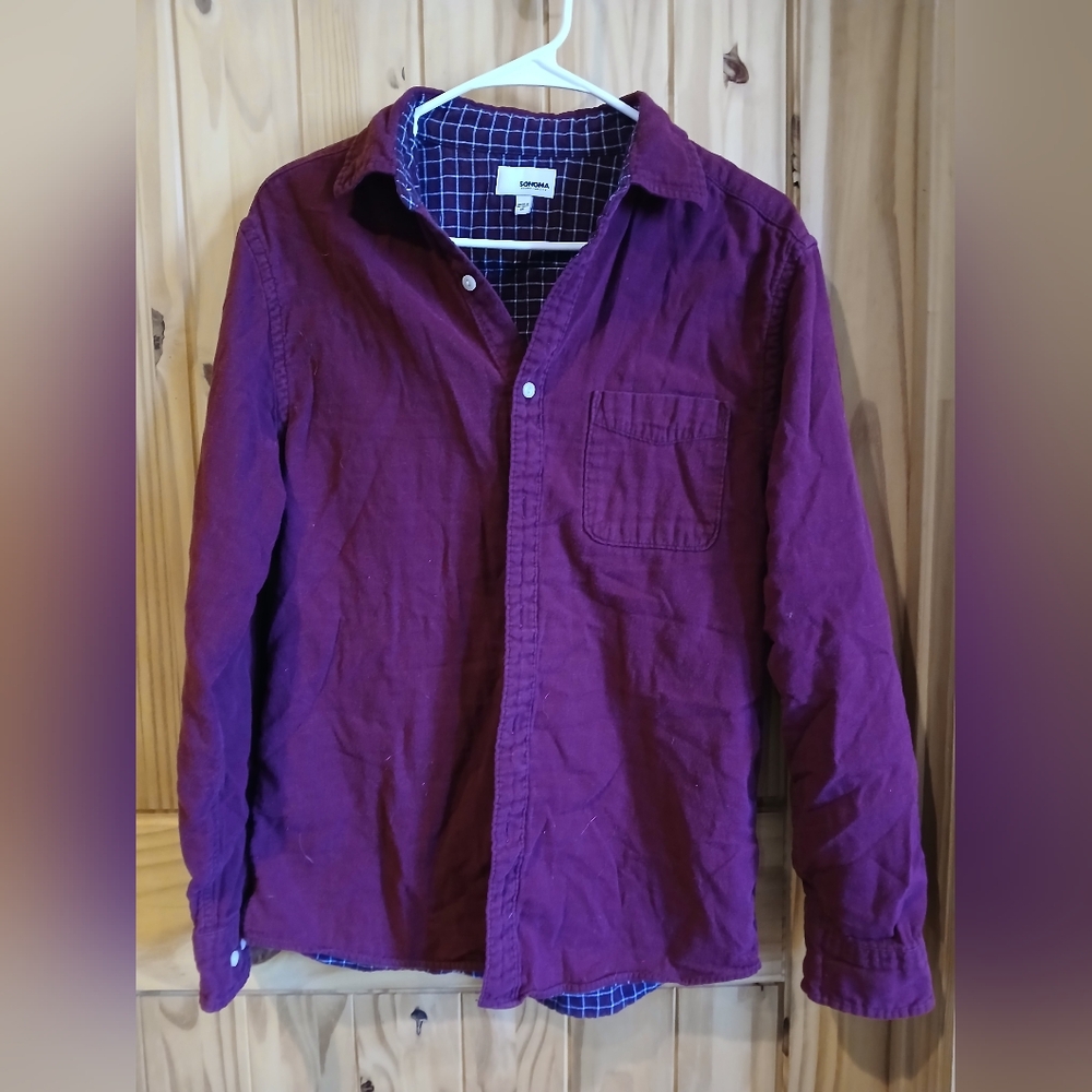 Sonoma Men's Burgundy Button Size M